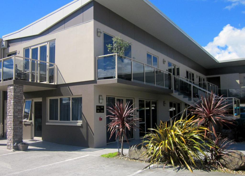 Emerald Spa Motor Inn Rotorua Exterior photo